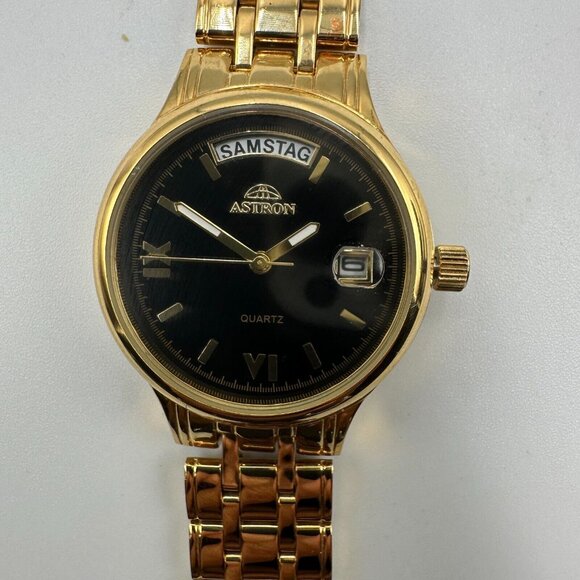 Ashtron Watch Men Gold Tone Black Dial Day Date Window BROKEN CLASP New Battery